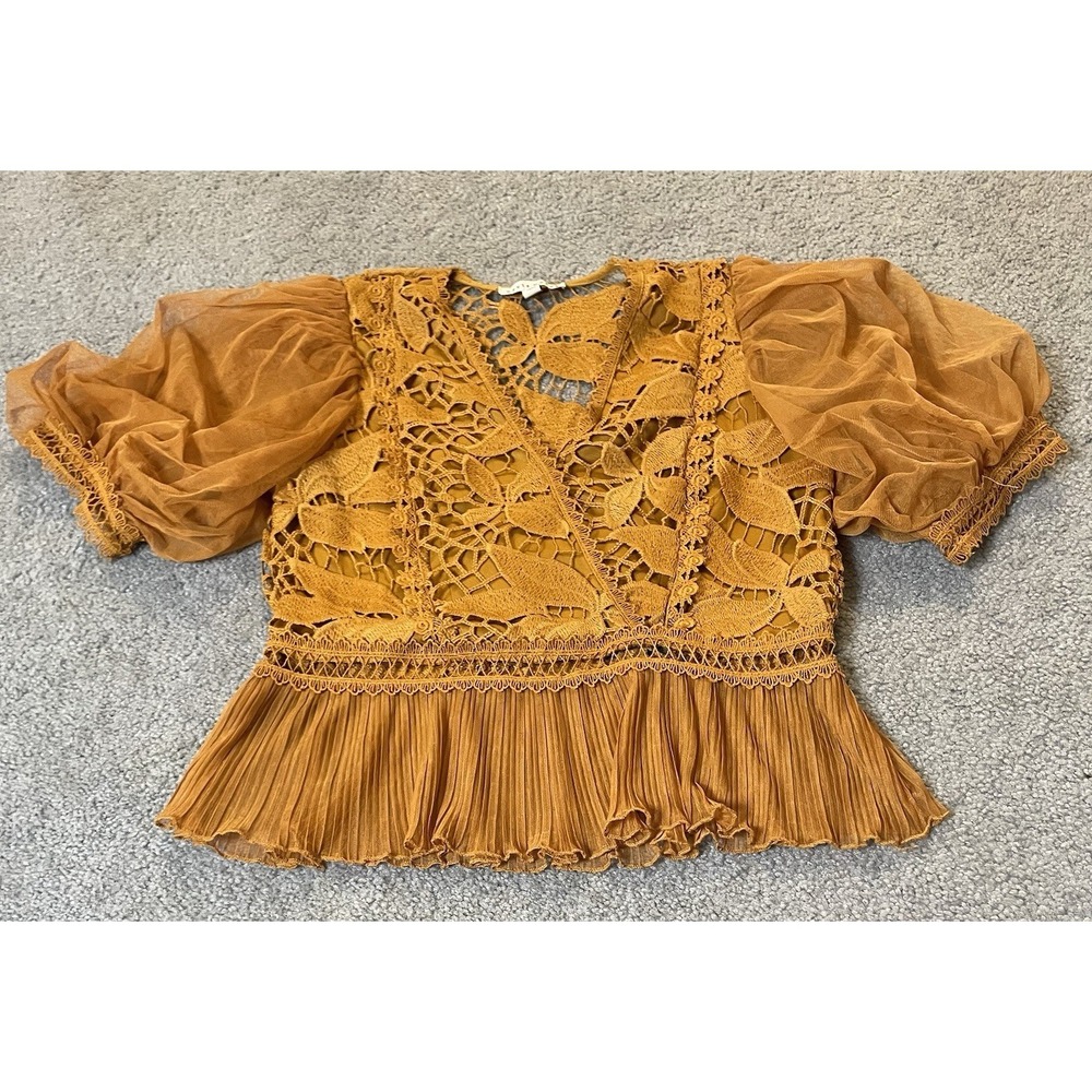 Haute Monde Floral Embroidery Peplum Blouse S Gold Lace Sheer Puff Sleeve Party - Picture 5 of 15